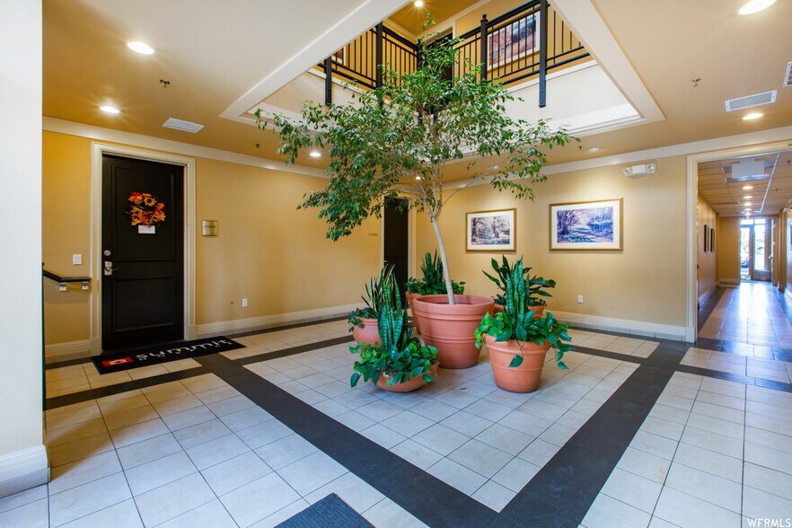 More Photos Of 5882 S 900 E, Murray Office For Lease