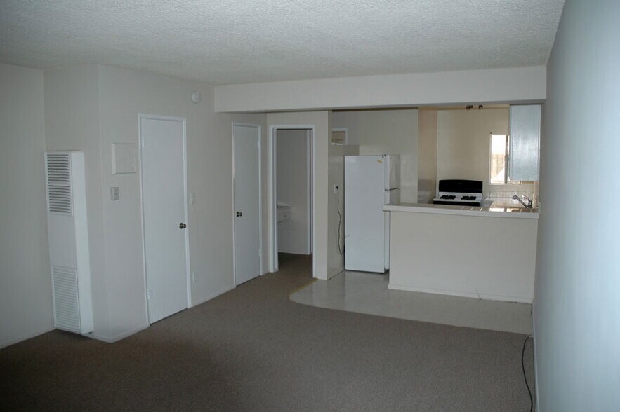 More Photos Of 1014 N Oxford Ave, Los Angeles Apartments For Sale