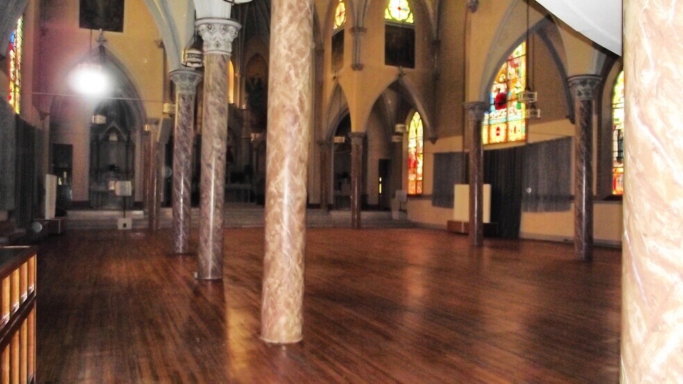 More Photos Of 820 Eastern Ave, Schenectady Religious Facility For Sale