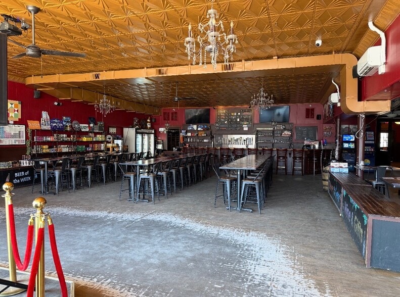 More Photos Of 30 S McKinley St, Coats Sports And Entertainment For Sale