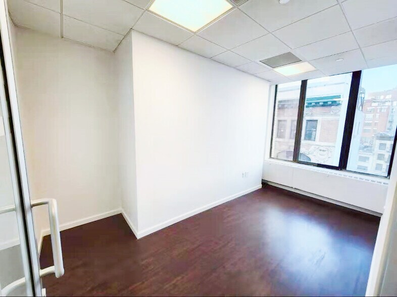 More Photos Of 139-149 Centre St, New York Medical For Sale