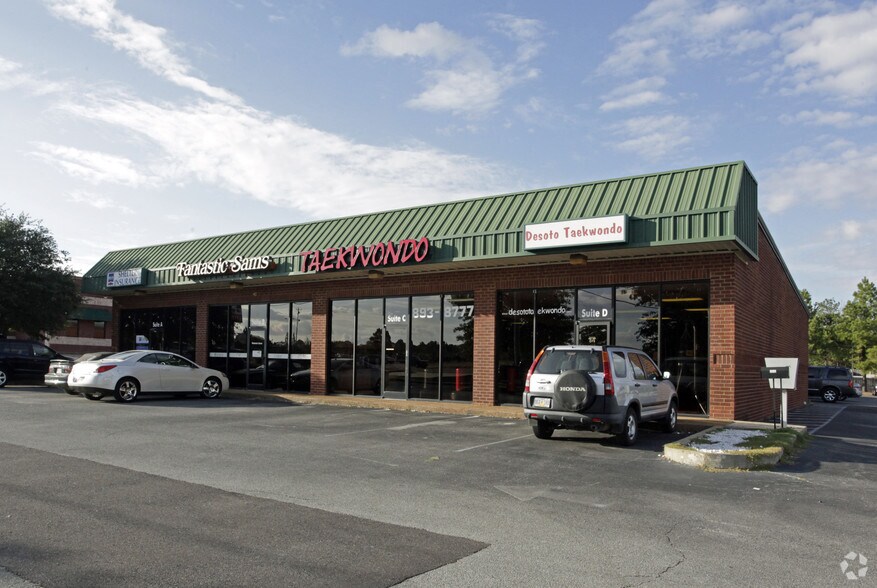 Primary Photo Of 5940 E Goodman Rd, Olive Branch Unknown For Lease