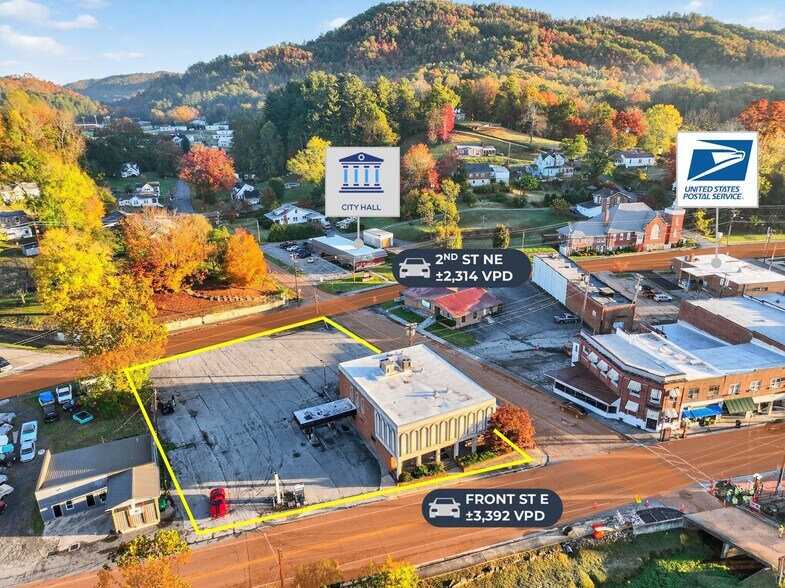 More Photos Of 335 Front st, Coeburn Bank For Sale