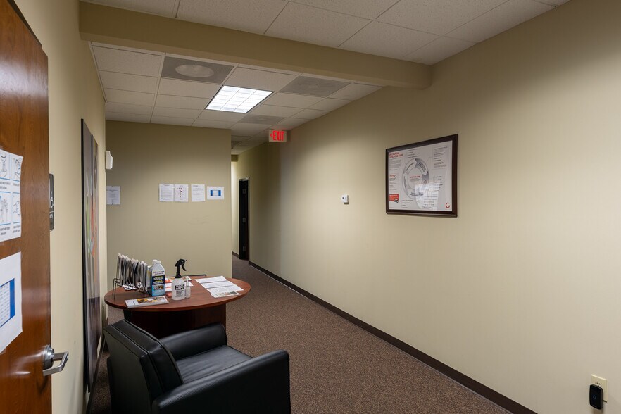 More Photos Of 4205 Stuart Andrew Blvd, Charlotte Light Distribution For Lease