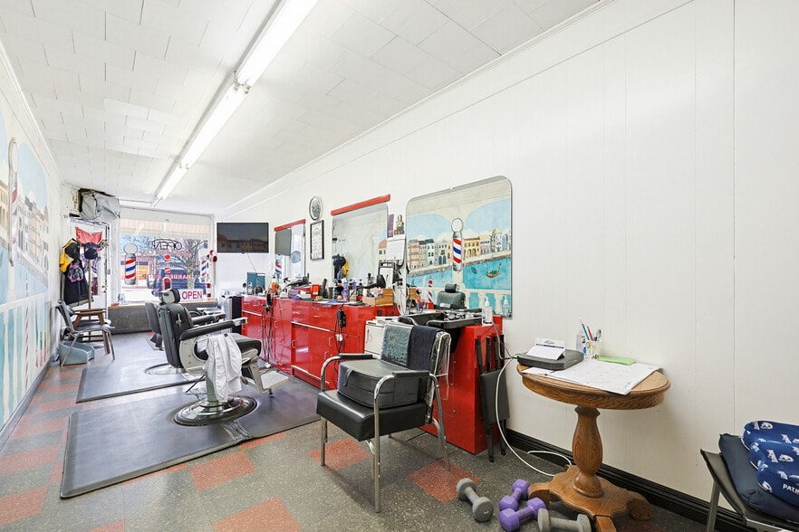 More Photos Of 800 Washington St, Holliston Storefront Retail Residential For Sale