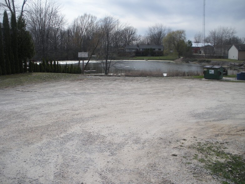 More Photos Of 1108 Estey Rd, Beaverton Restaurant For Sale