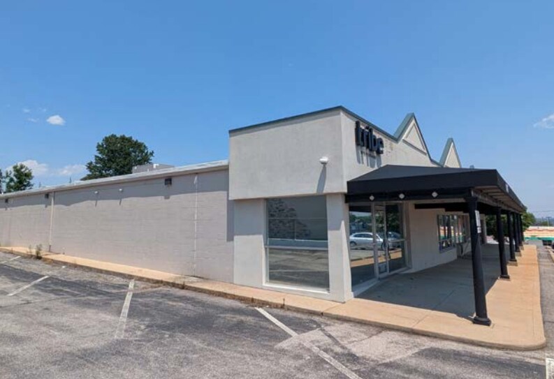 More Photos Of 14779-14783 Manchester Rd, Ballwin Storefront For Sale