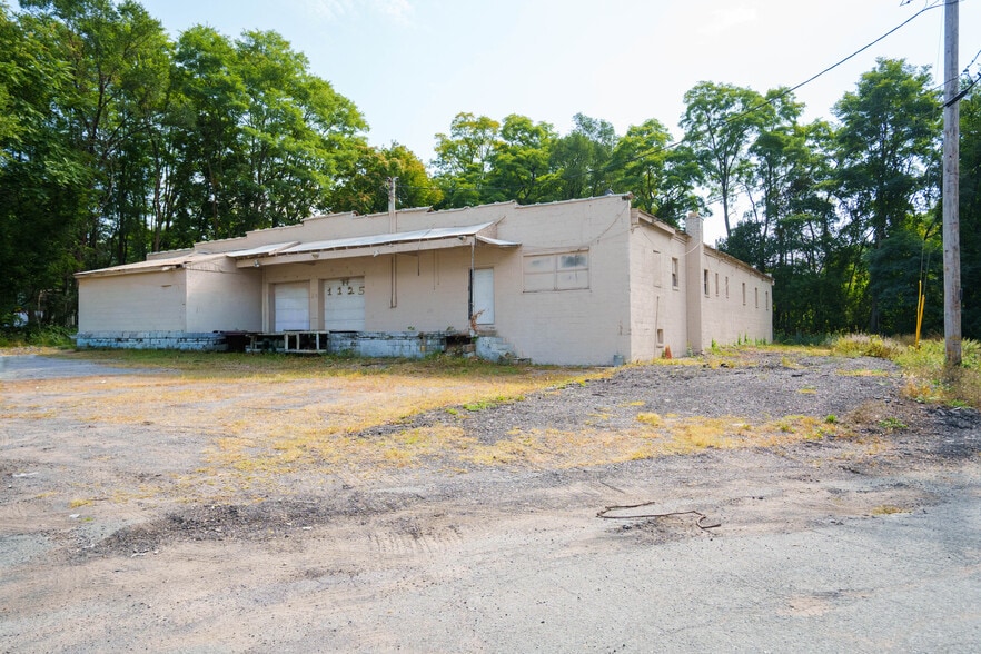 More Photos Of 1125 Mitchell Rd, Schenectady Warehouse For Sale