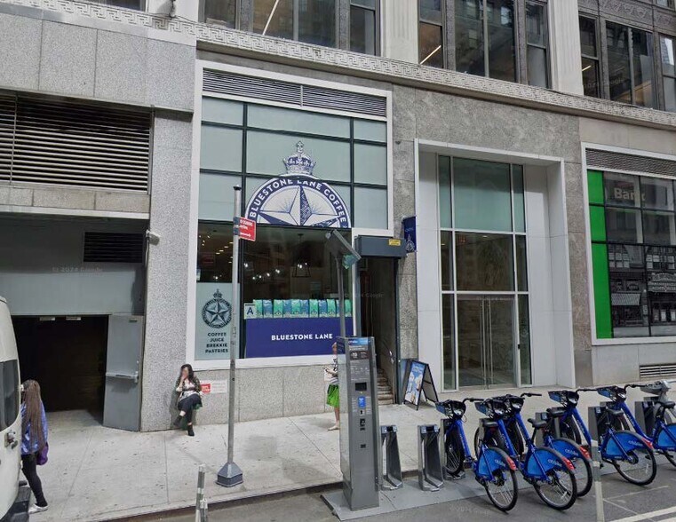More Photos Of 1375 Broadway, New York Office For Lease