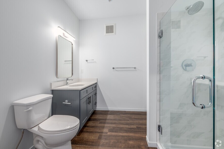 More Photos Of 2223 Lee Rd, Cleveland Apartments For Lease