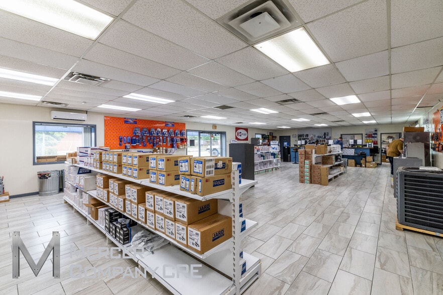 More Photos Of 1416 S Agnew Ave, Oklahoma City Manufacturing For Sale