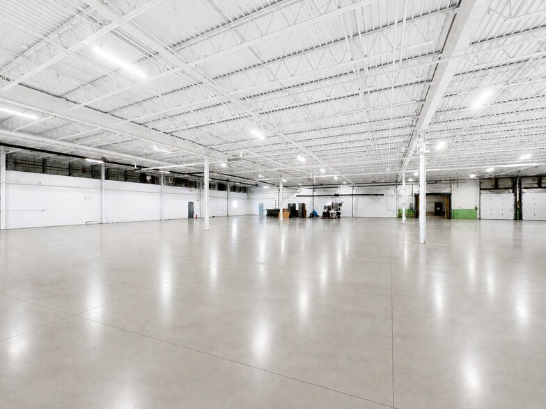More Photos Of 535 W Linfoot St, Wauseon Warehouse For Lease