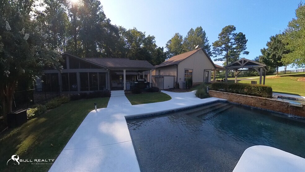 More Photos Of 611 Elliott Rd, Dawsonville Specialty For Sale