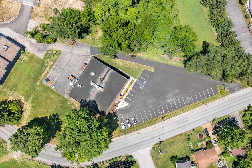 More Photos Of 7125 Saltsburg Rd, Pittsburgh Medical For Sale