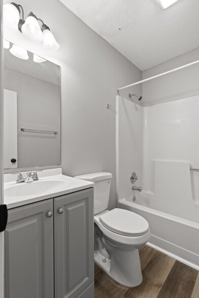 More Photos Of 1802 Hamill Rd, Hixson Apartments For Sale