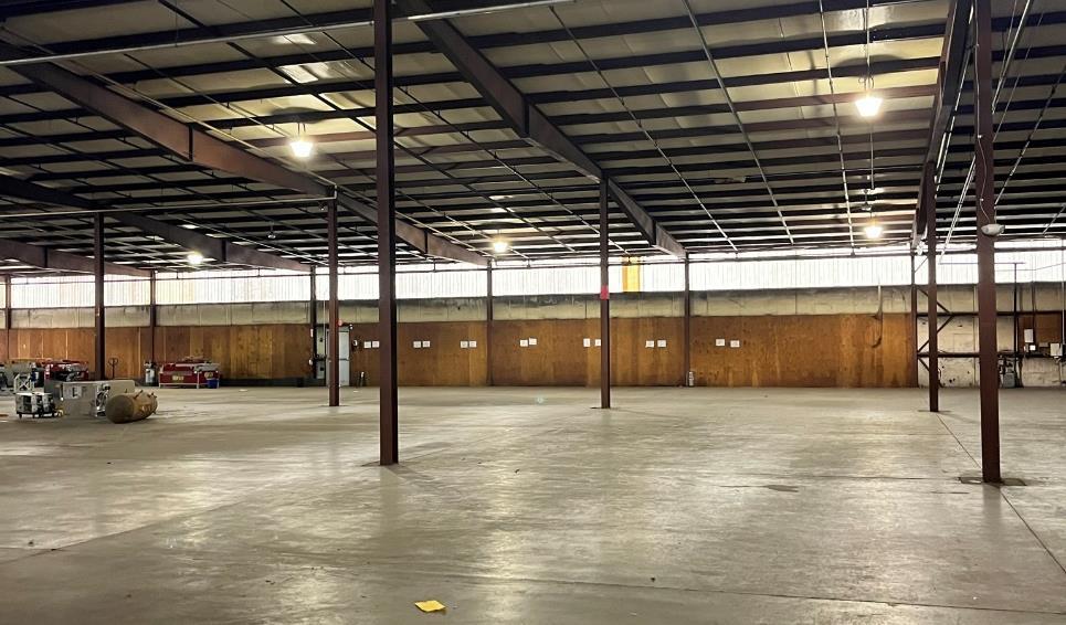 More Photos Of 289 Kilvert St, Warwick Manufacturing For Lease