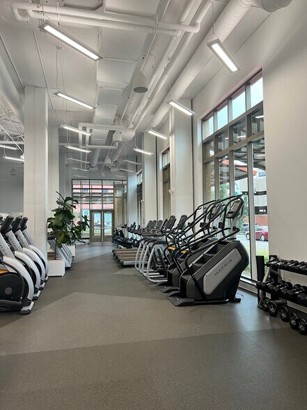 More Photos Of 232 3rd St N, La Crosse Office For Lease