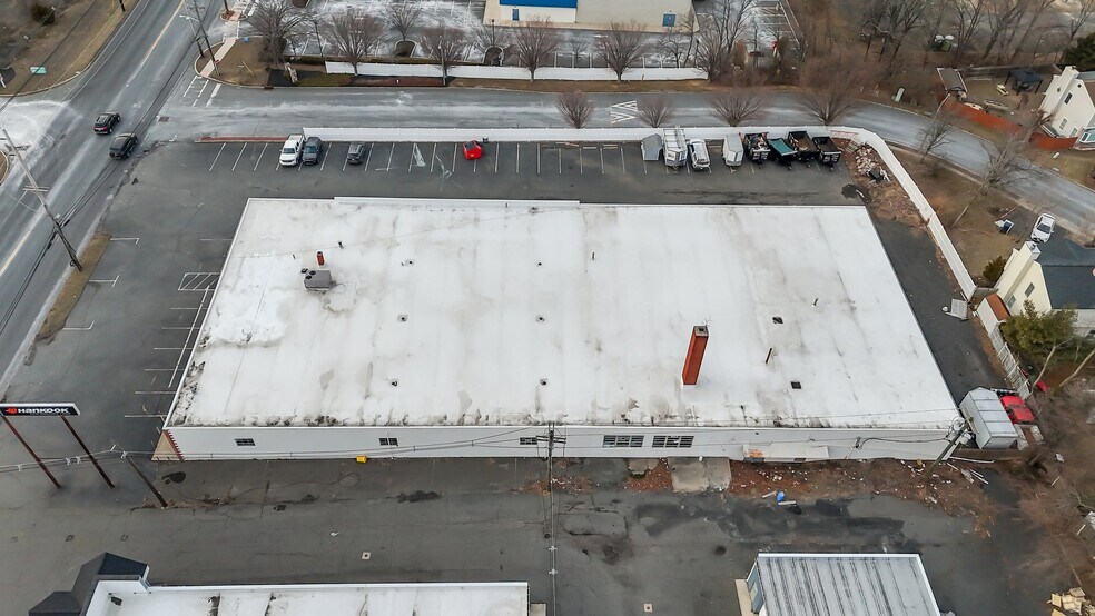 More Photos Of 1010 Spruce St, Lawrenceville Warehouse For Sale