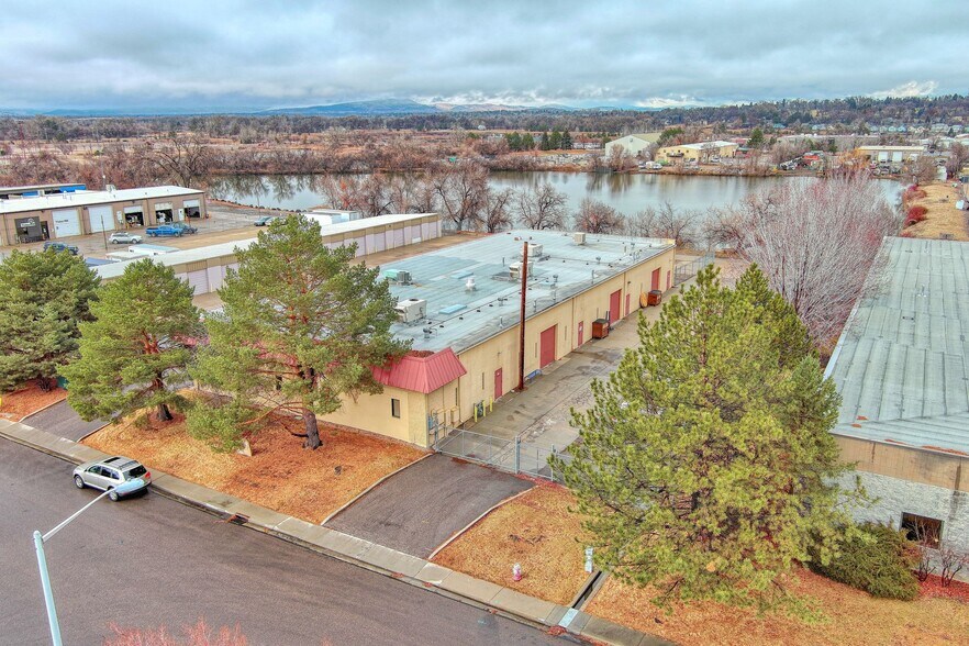 More Photos Of 1820 Delaware Pl, Longmont Warehouse For Sale