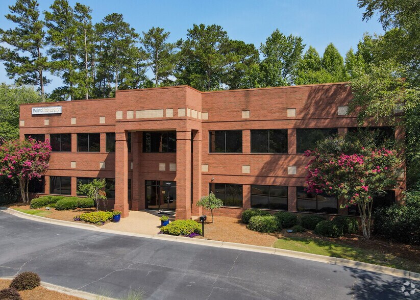 More Photos Of 800 Commerce Dr, Peachtree City Office For Lease