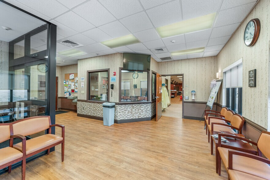 More Photos Of 2202 Jordan Rd SW, Fort Payne Medical For Sale