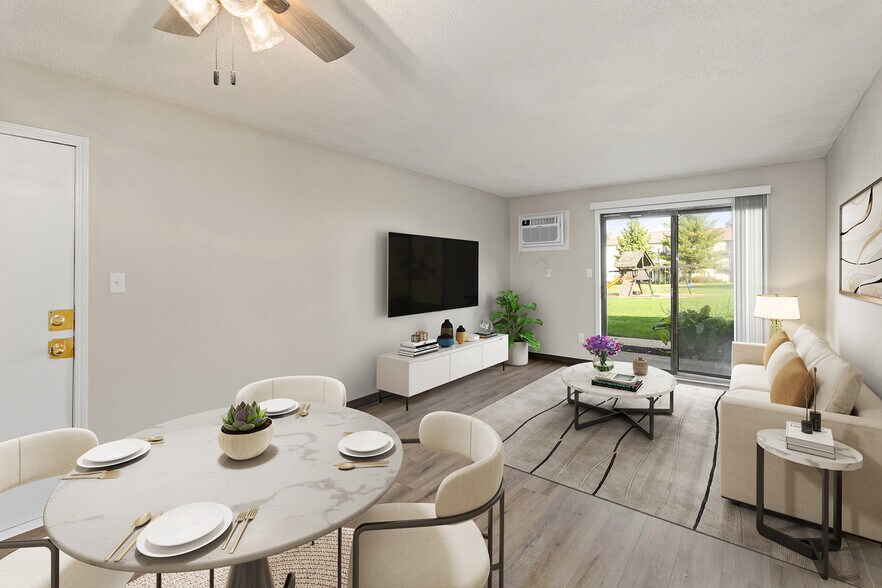 More Photos Of 100-112 5th Ave NW, Altoona Apartments For Sale