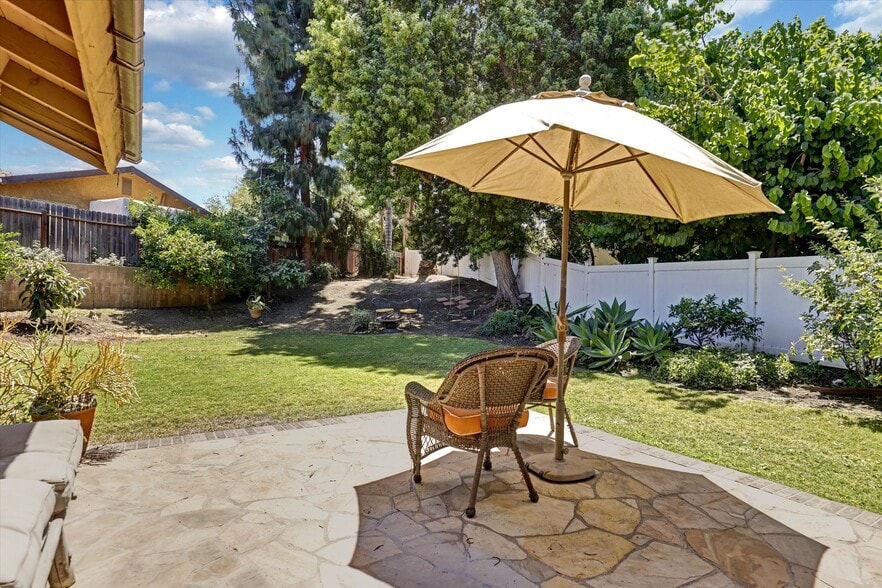More Photos Of 175 S Woodlawn Dr, Orange Multifamily For Sale