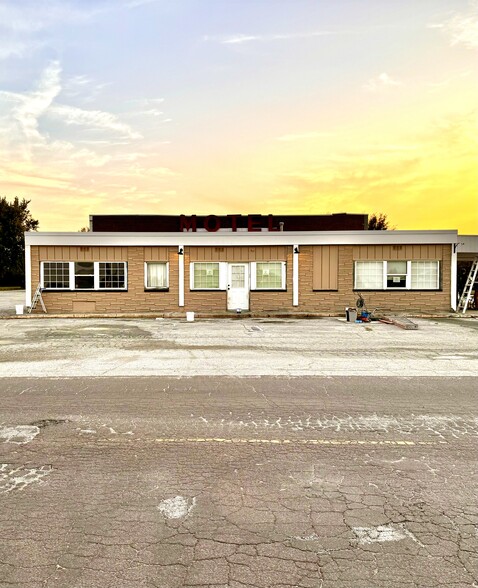 Primary Photo Of 22980 141st Dr, Bouton Hotel For Sale