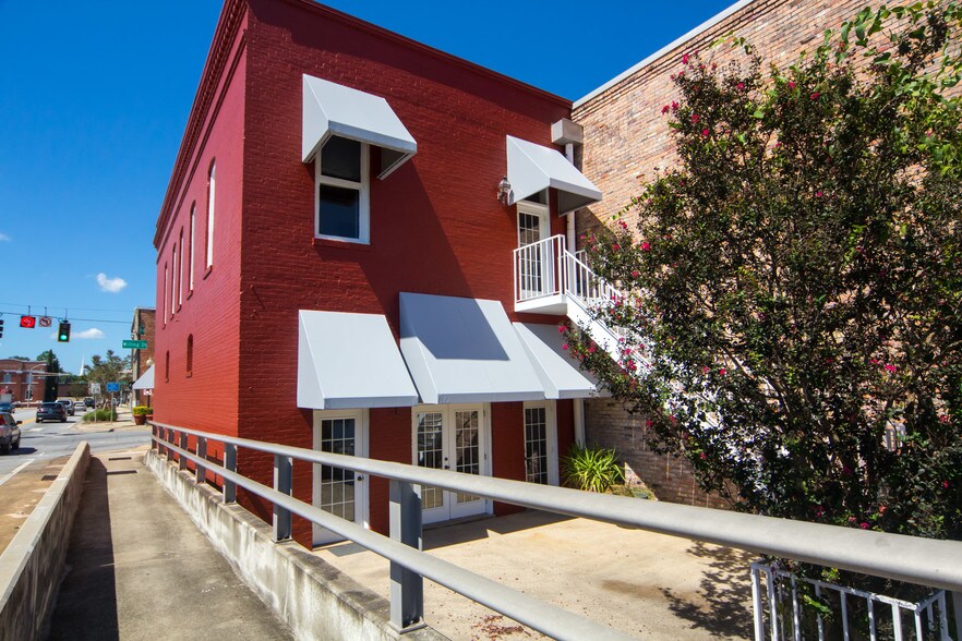 More Photos Of 5216 Willing St, Milton Storefront Retail Office For Sale