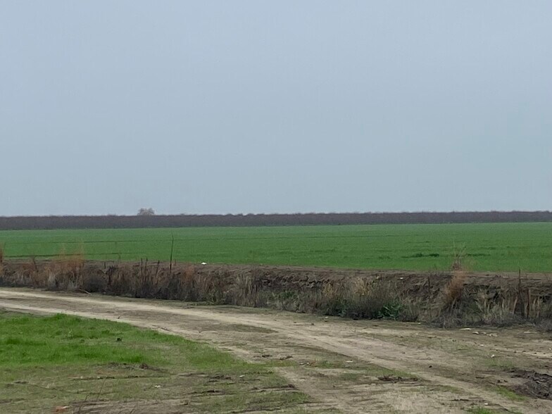 More Photos Of South Quinley Ave @ West Dickenson Ferry Rd, Merced Land For Sale