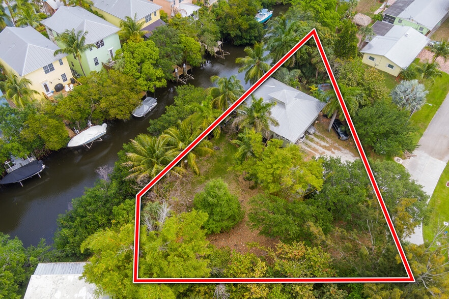 More Photos Of 201 Sw 6th St, Stuart Office For Sale