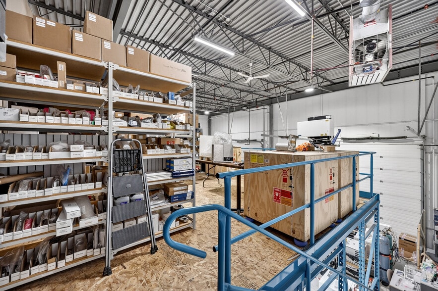 More Photos Of 5700 1st St SW, Calgary Warehouse For Sale