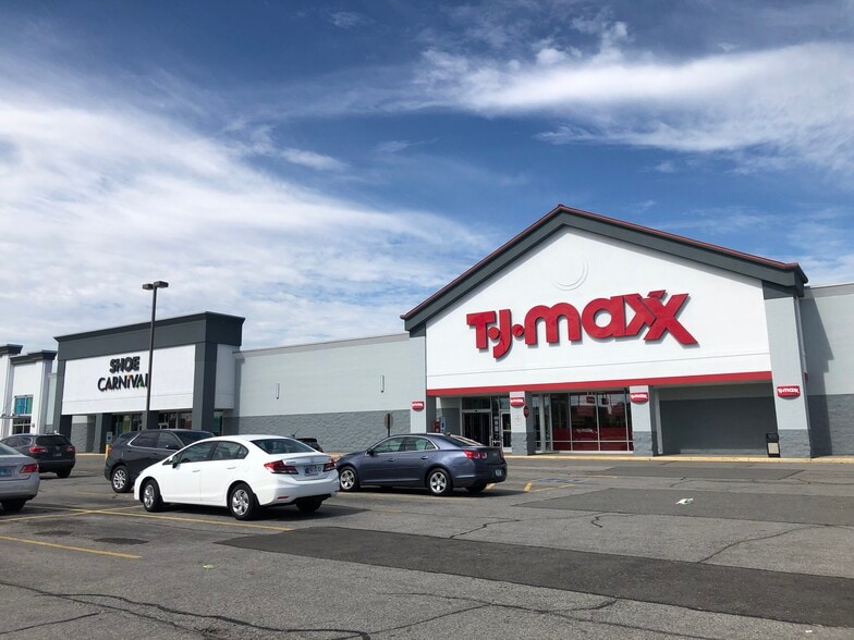 Primary Photo Of 40-150 Indianapolis Blvd, Schererville Unknown For Lease