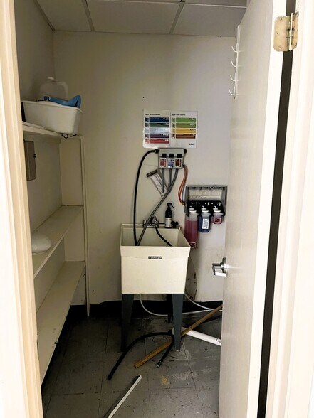 More Photos Of 17450 Hoo Shoo Too Rd, Baton Rouge Loft Creative Space For Sale