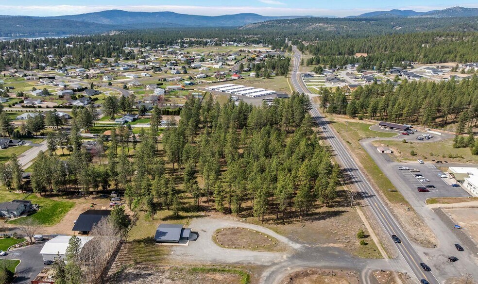 More Photos Of 6063B Hwy 291, Nine Mile Falls Freestanding For Sale