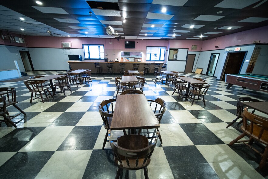 More Photos Of 418 S Front St, New Bedford Warehouse For Sale