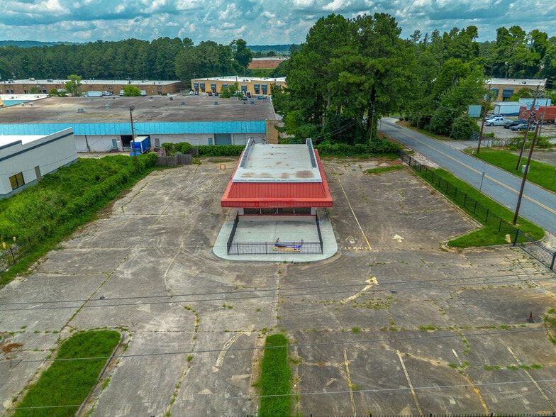 More Photos Of 4145 Fulton Industrial Blvd, Atlanta Fast Food For Lease