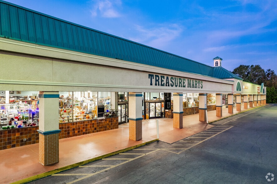 More Photos Of 2700-2738 W Old Highway 441, Mount Dora Unknown For Lease
