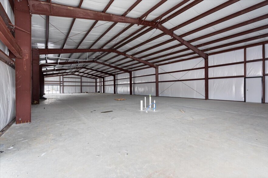 More Photos Of 15419 US Highway 62, Garfield Unknown For Lease