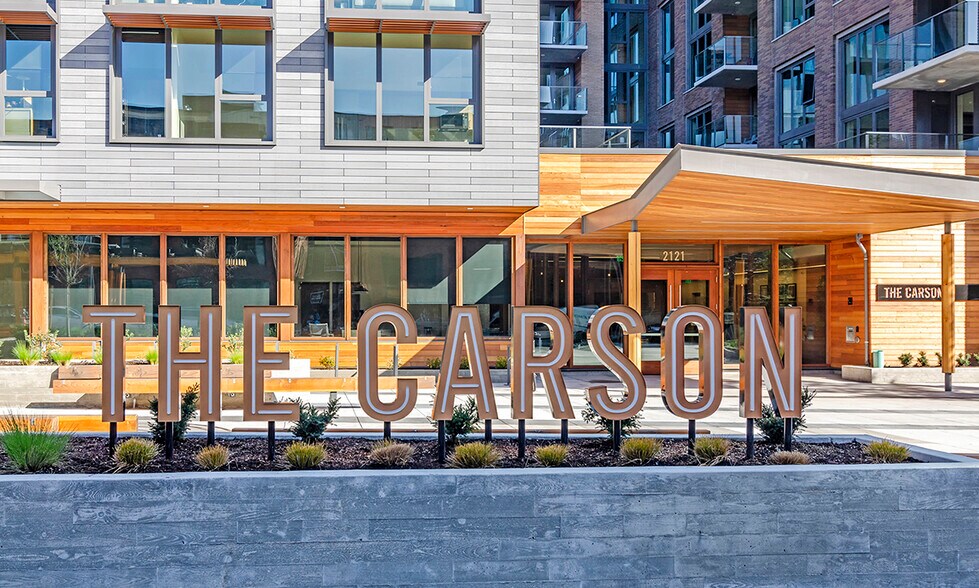 More Photos Of 2121 NW Savier St, Portland Apartments For Lease