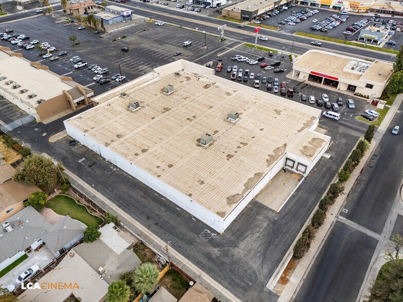 More Photos Of 3792 Ming Ave, Bakersfield General Retail For Sale