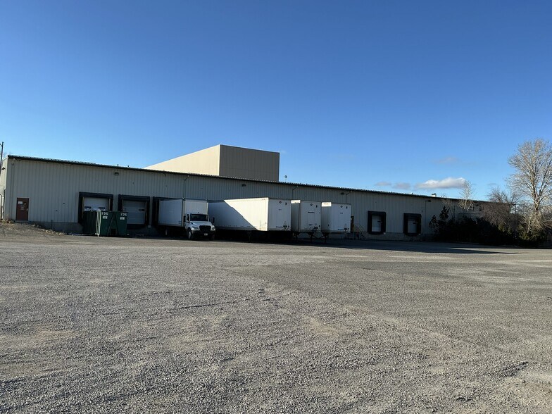 Primary Photo Of 1500 Blaine St, Helena Specialty For Lease