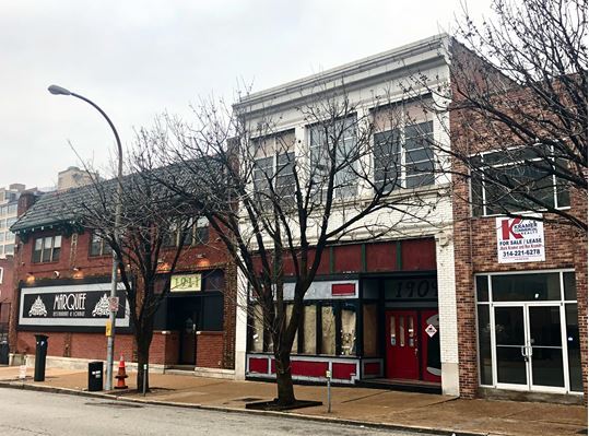 Primary Photo Of 1909 Locust St, Saint Louis Restaurant For Sale