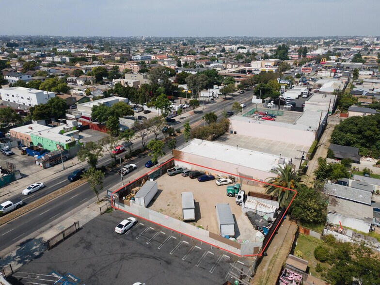 More Photos Of 235 E Manchester, Los Angeles Land For Sale