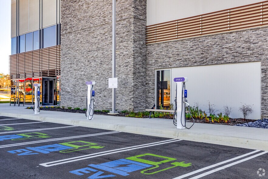 More Photos Of 750 Progress Way, Gaithersburg Unknown For Lease