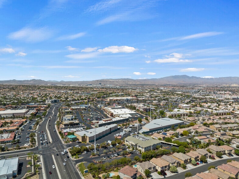 More Photos Of 2610 W Horizon Ridge Pky, Henderson Medical For Lease