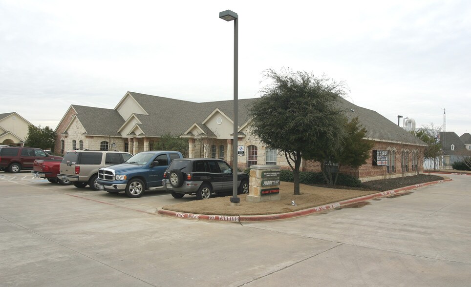 More Photos Of 2014 Justin Rd, Highland Village Medical For Lease