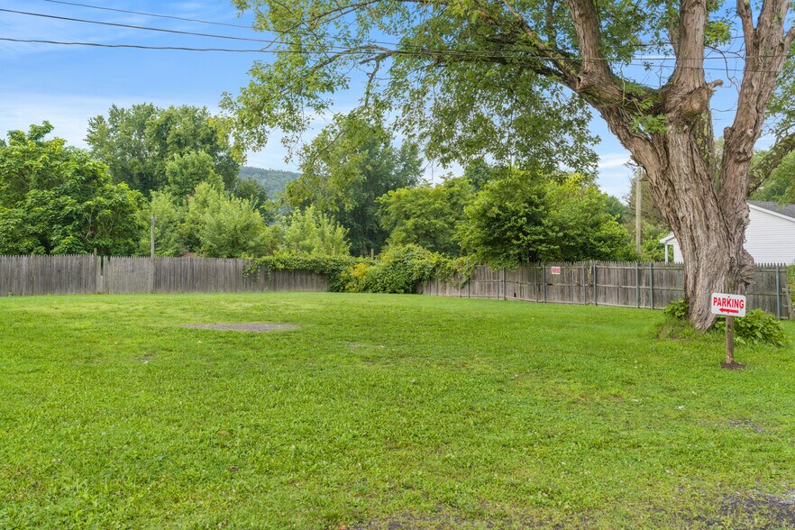 More Photos Of 2582 State Highway 7, Bainbridge Restaurant For Sale