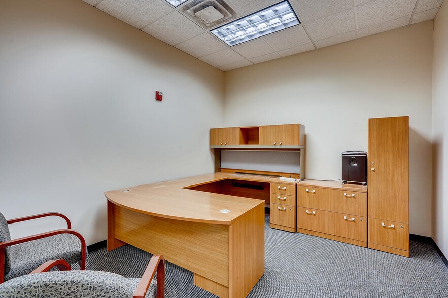 More Photos Of 4680 Table Mountain Dr, Golden Flex For Lease