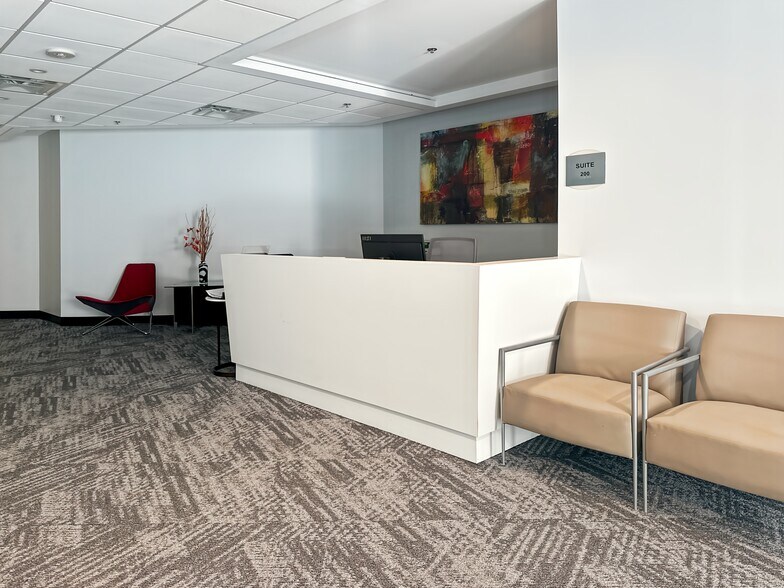 More Photos Of 6700 Alexander Bell Dr, Columbia Coworking Space